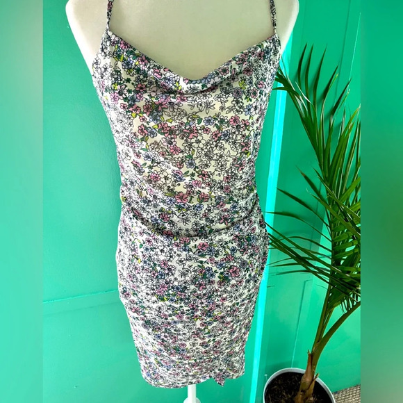 BCBG ruched dress - Picture 1 of 6